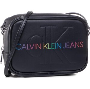 Kabelka Calvin Klein Jeans Sculpted Camera Bag Pride K60K607389 BDS