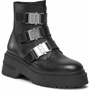 Polokozačky Tommy Jeans Tjw Chunky Boot Hardware EN0EN02443 Black BDS